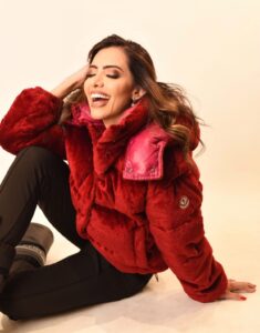 71ce7882-826b-41d1-b63c-a868a1315346-235x300 Inteligência, propósito e estilo: O novo luxo de quem sabe investir