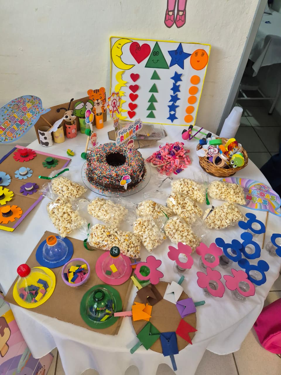 WhatsApp-Image-2025-10-23-at-09.53.14 “A mente de uma criança é um jardim, o que plantamos hoje florescerá por toda a vida”, afirma Dr. Pedro Nogueira em palestra do Criança Feliz