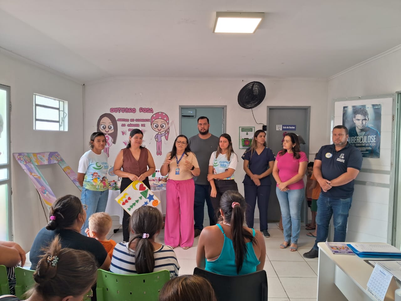 WhatsApp-Image-2025-10-23-at-10.15.45 “A mente de uma criança é um jardim, o que plantamos hoje florescerá por toda a vida”, afirma Dr. Pedro Nogueira em palestra do Criança Feliz