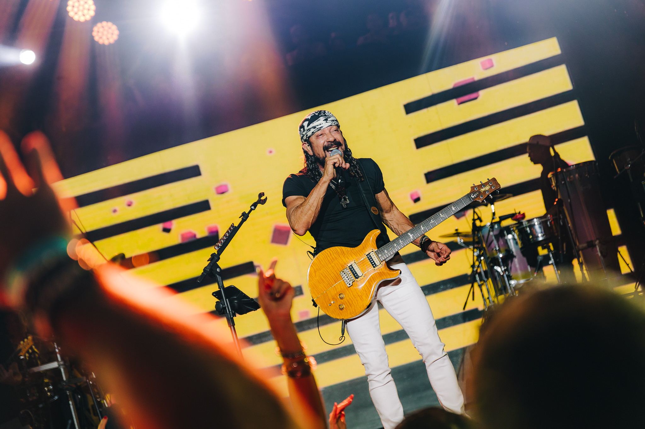 PRIDIA0222033742 Camarote Bar Brahma vira micareta com Bell Marques e Durval Lelys no Anhembi