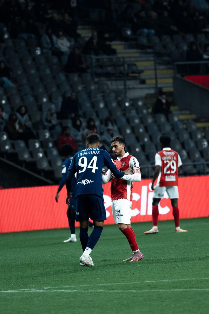 WhatsApp-Image-2026-03-23-at-01.01.47-3 Aos 20 anos, Henrique Silva sai da várzea e conquista espaço na Europa