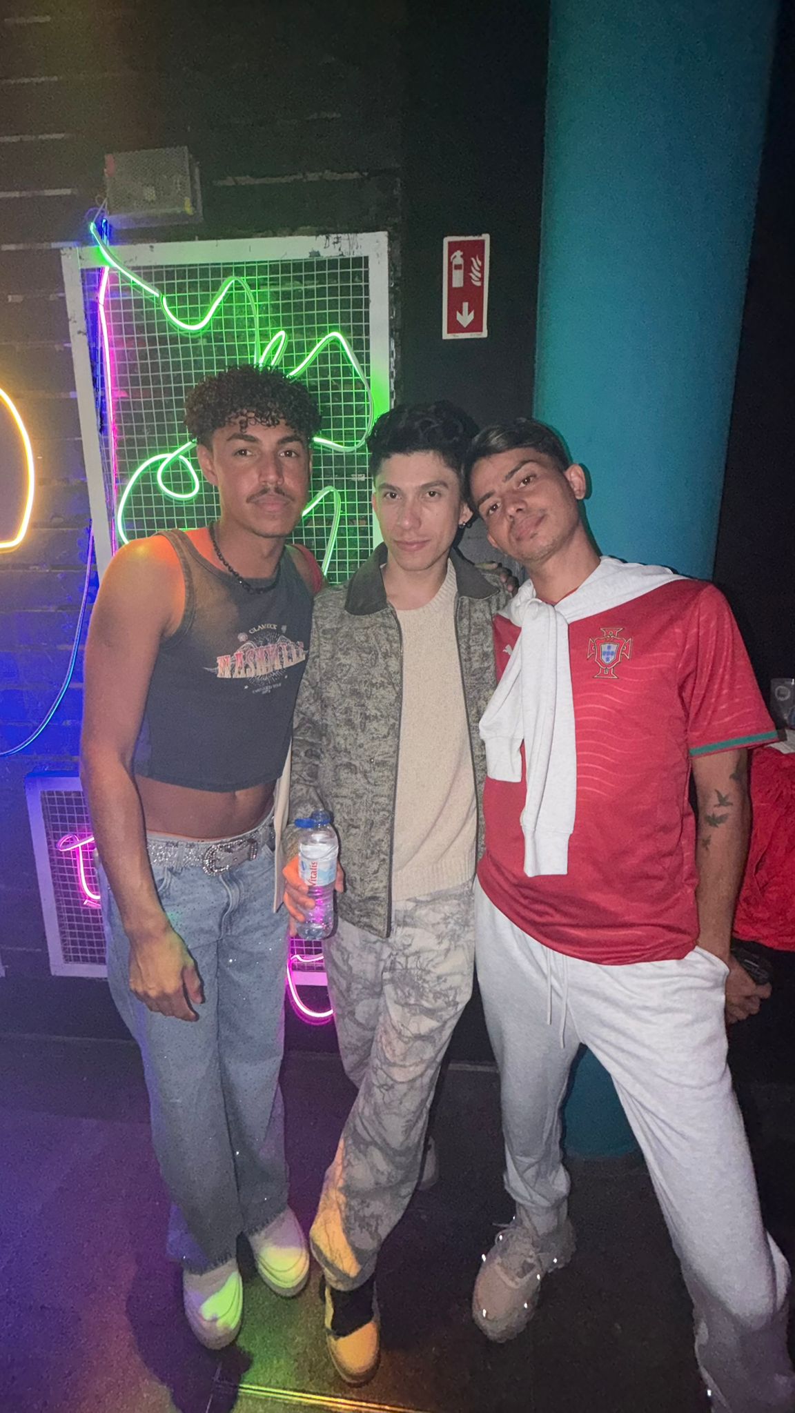 WhatsApp-Image-2026-04-12-at-18.27.09 Dj Rayka Vittar e o Hair Stylist Danilo Reis vivem conexão inesperada em noite marcante em Lisboa, Portugal