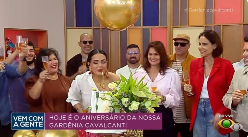 IMG-20260803-WA0030.jpg “Receber tanto carinho não tem preço”, diz Gardênia Cavalcanti em aniversário surpresa